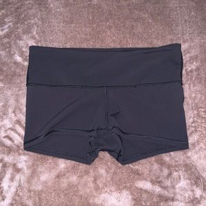 Lululemon Shorts (size 4)